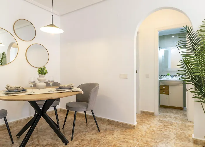 Pink Medsea Torrevieja