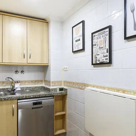 Pink Medsea - Winter By The Sea *